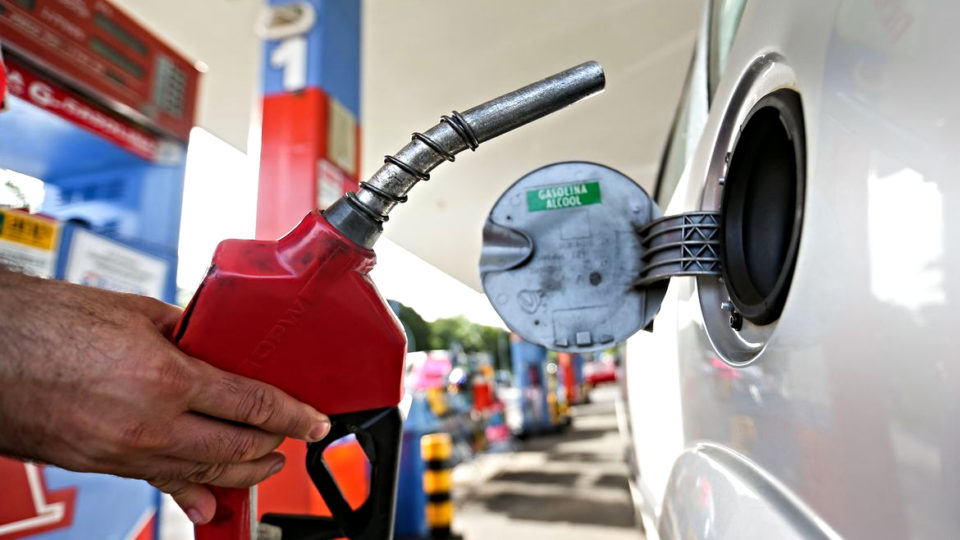 Dicas Infalíveis para Economizar Combustível