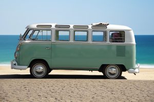 5 carros mais parecidos com a Kombi