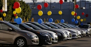 Por que é tão simples comprar um carro nos Estados Unidos?