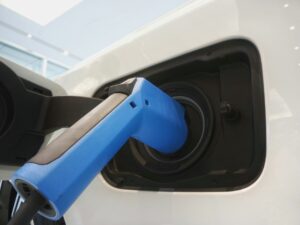 Parcerias estratégicas em foco: Renault-Geely em 2025