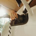 Comparativo prático: elétrico nacional (JAC iEV20) vs importado (Nissan Leaf)